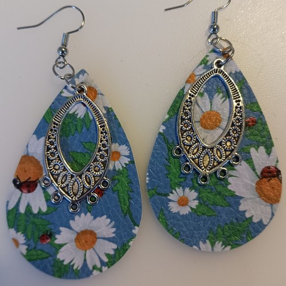 Teardrop earrings leather spring garden and metallic - Picture 1 of 1